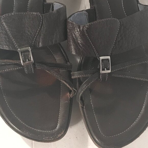 NIKE Women ColeHaan Leather Dress Heels - Picture 3 of 7